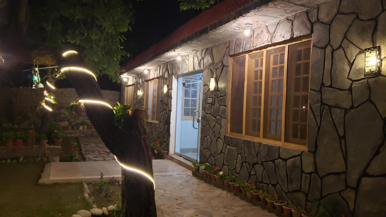 Sehrish Guest House Skardu Exterior foto